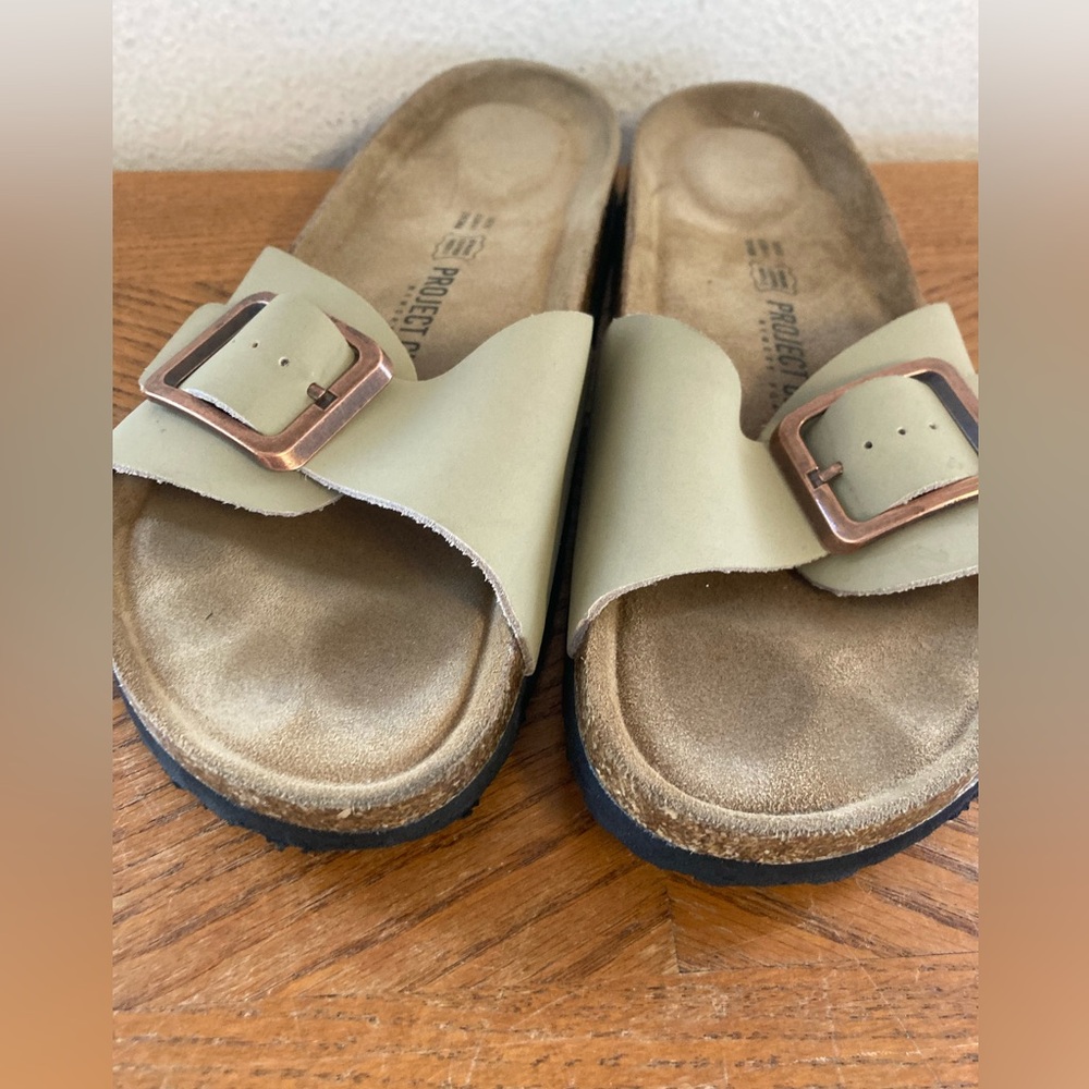 PROJECT CLOUD Natural Tan Sandals (10)